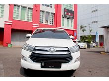 Innova 2.0 V automatic 2017 Putih metalik
