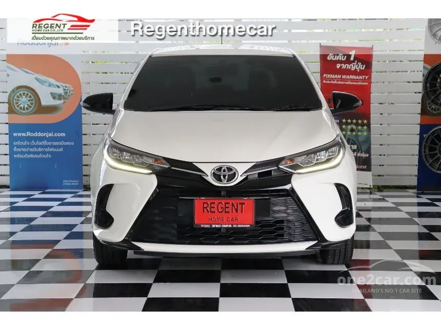 2021 Toyota YARIS Sport Hatchback