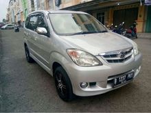 2011 Daihatsu Xenia 989 Li DELUXE MPV