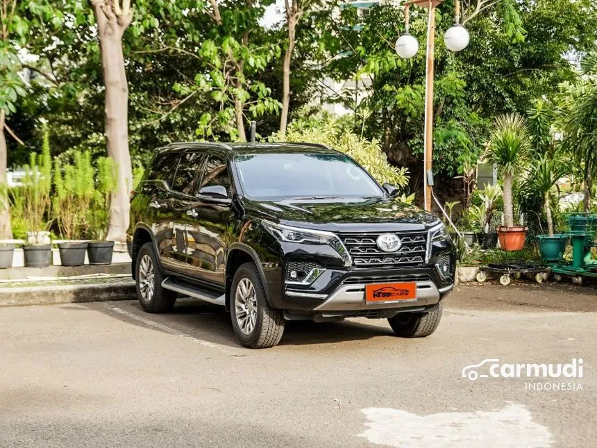2022 Toyota Fortuner VRZ 4X2 SUV