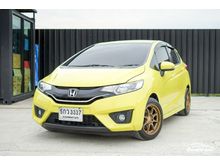 2016 Honda Jazz 1.5 (ปี 14-18) SV i-VTEC Hatchback