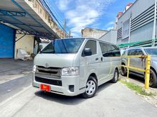 2017 Toyota Hiace 3.0 (COMMUTER (ปี 05-16) Van MT