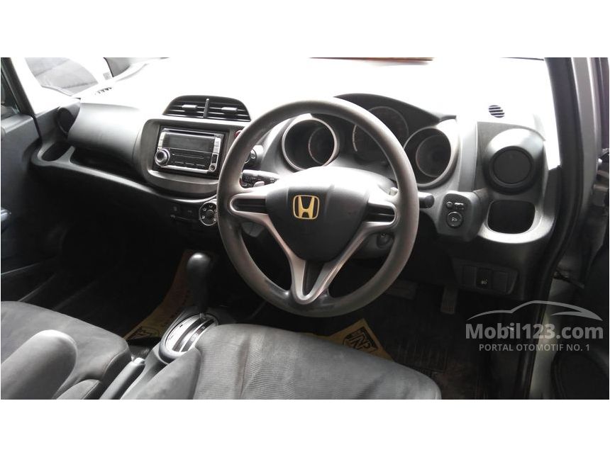 Jual Mobil  Honda Jazz  2009 RS 1 5 di Banten  Automatic 