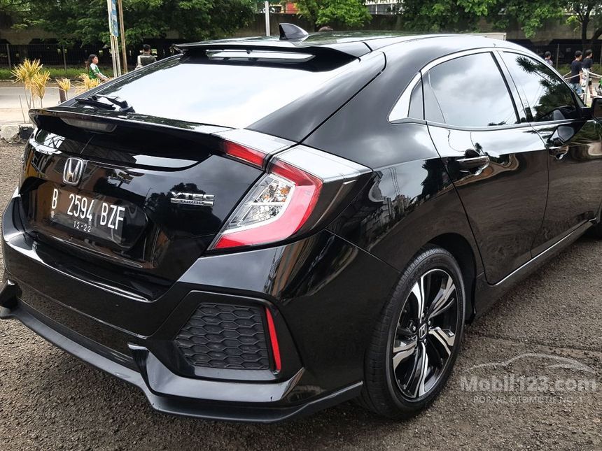 Jual Mobil Honda Civic 2017 E 1.5 Di DKI Jakarta Automatic Hatchback ...