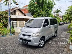 2019 Daihatsu Gran Max 1.5 Mini Bus D PS Van