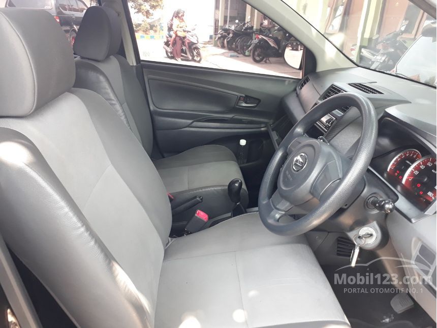 2014 Daihatsu Xenia M DLX MPV