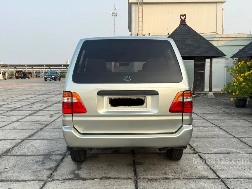 2002 Toyota Kijang Minibus DLX Long (LSX) MPV