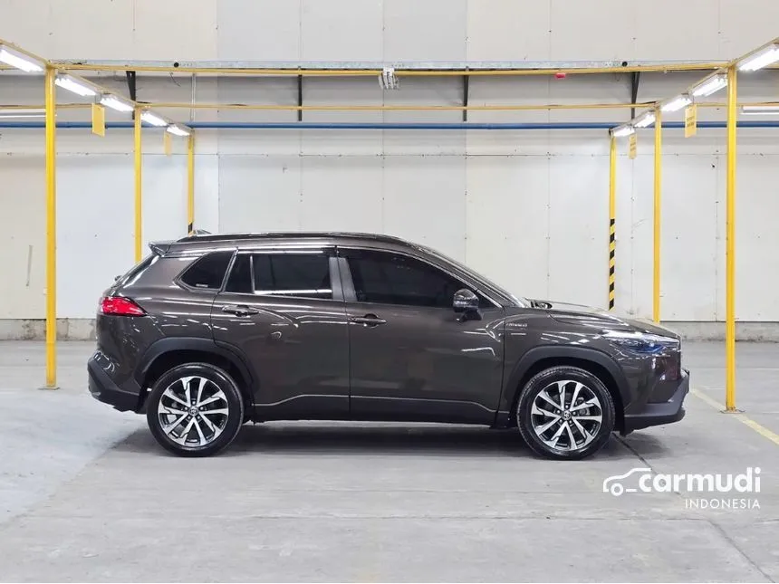 2022 Toyota Corolla Cross Hybrid SUV