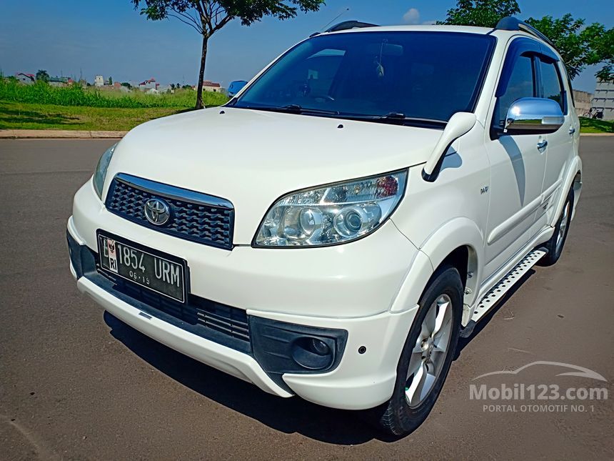 Jual Mobil Toyota Rush 2014 TRD Sportivo 1.5 di Banten 