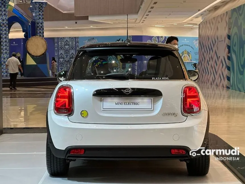 2023 MINI Cooper S Electric Level 3 Hatchback