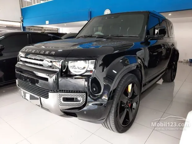 Land Rover Defender SUV Bekas Harga Termurah, Kondisi Terbaik | Mobil123