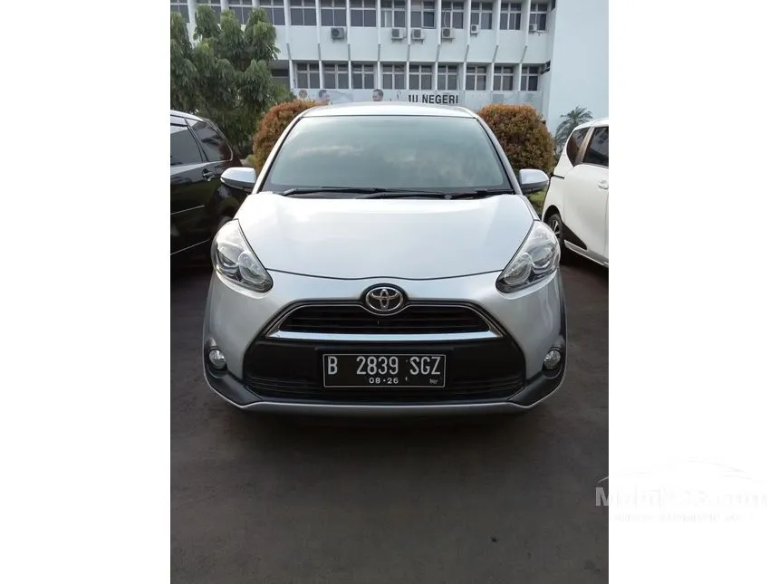 Jual Mobil Toyota Sienta 2016 G 1.5 di DKI Jakarta Automatic MPV Silver Rp 160.000.000