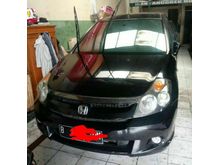 2004 Honda Stream 2.0 2 MPV