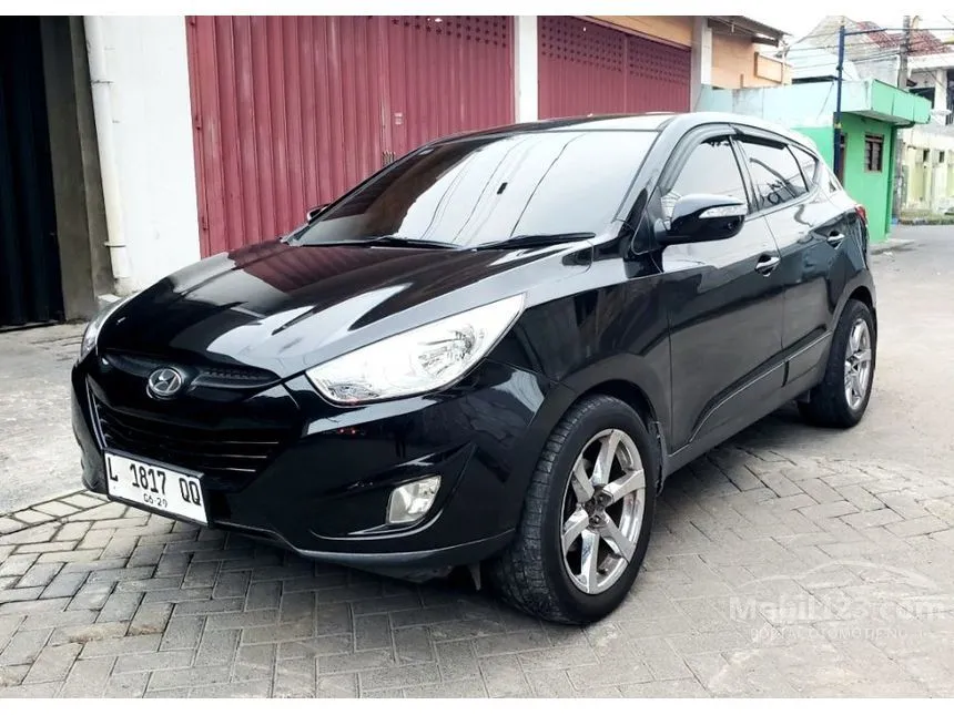 Jual Mobil Hyundai Tucson 2011 CRDi 2.0 di Jawa Timur Automatic SUV Hitam Rp 115.000.000