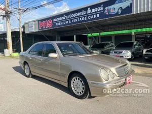 2002 Mercedes-Benz E200 Kompressor 2.0 Sedan