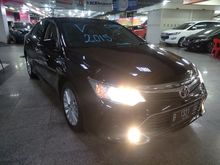 2015 Toyota Camry 2.5 V Sedan