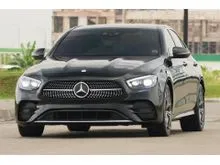 2022 Mercedes-Benz E300 2.0 AMG Line Sedan ODO LOW TERMURAH MOBIL LIKE NEW