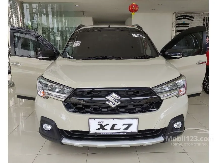 2026 Suzuki XL7 Alpha Hybrid (Two tone) SUV
