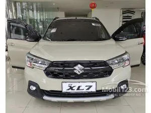 2026 Suzuki XL7 1.5 Alpha Hybrid (Two tone) SUV