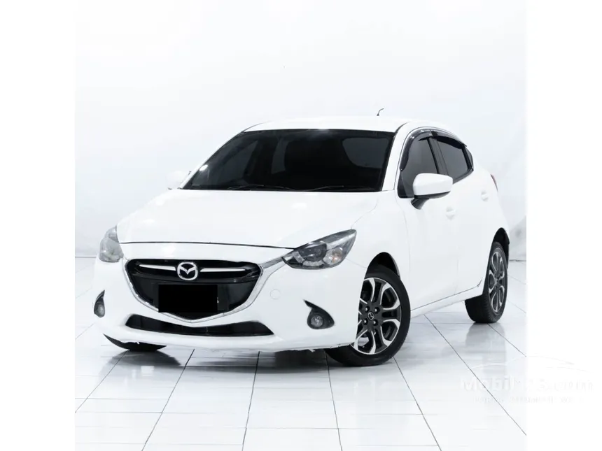 Jual Mobil Mazda 2 2015 R 1.5 di Kalimantan Barat Automatic Hatchback Putih Rp 202.000.000