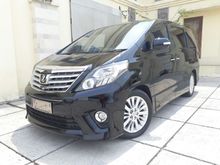 Toyota Alphard SC Premium Sound 2012 Tgn 1 dr Baru Pakaian Pribadi