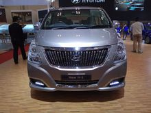 2017 Hyundai H-1 2.5 Limited Royale MPV