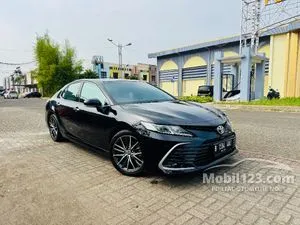 2022 Toyota Camry 2.5 V Sedan