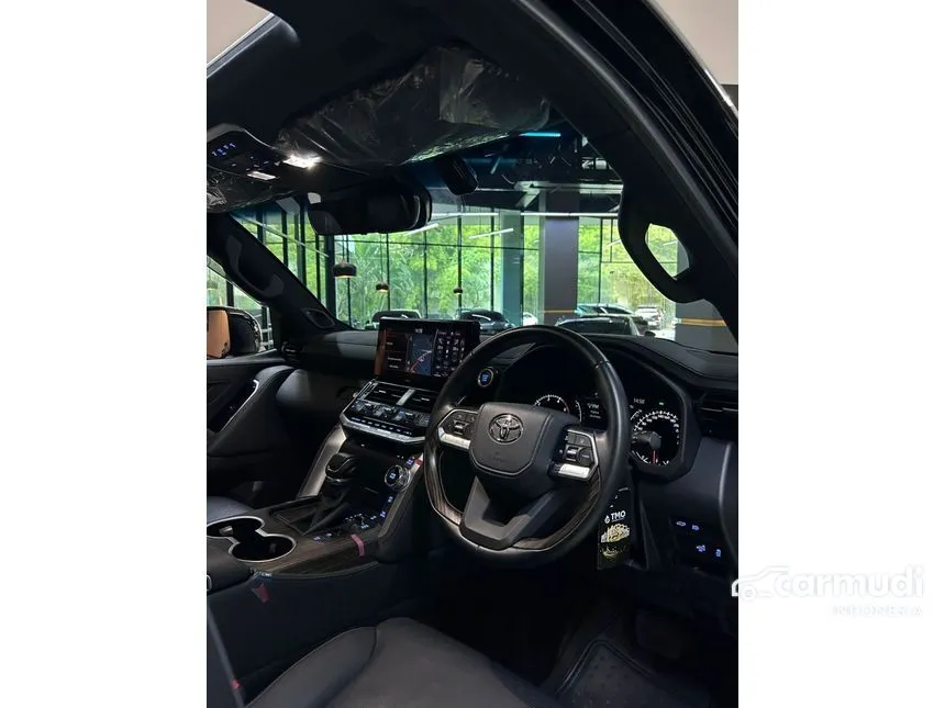 2023 Toyota Land Cruiser 300 VX-R (Premium Colour) SUV
