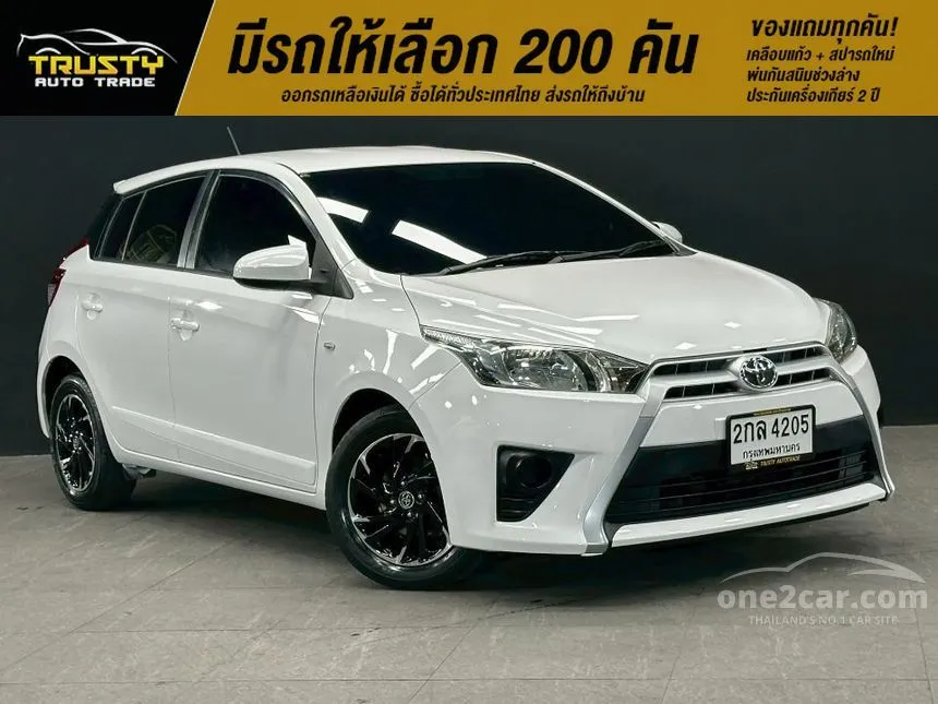 2013 Toyota YARIS E Hatchback