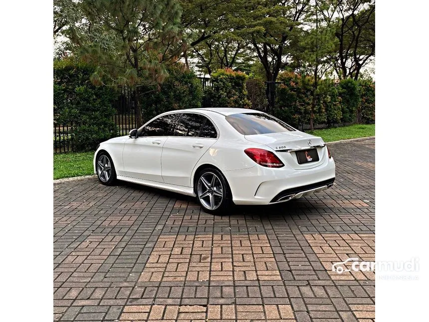 2018 Mercedes-Benz C200 AMG Sedan