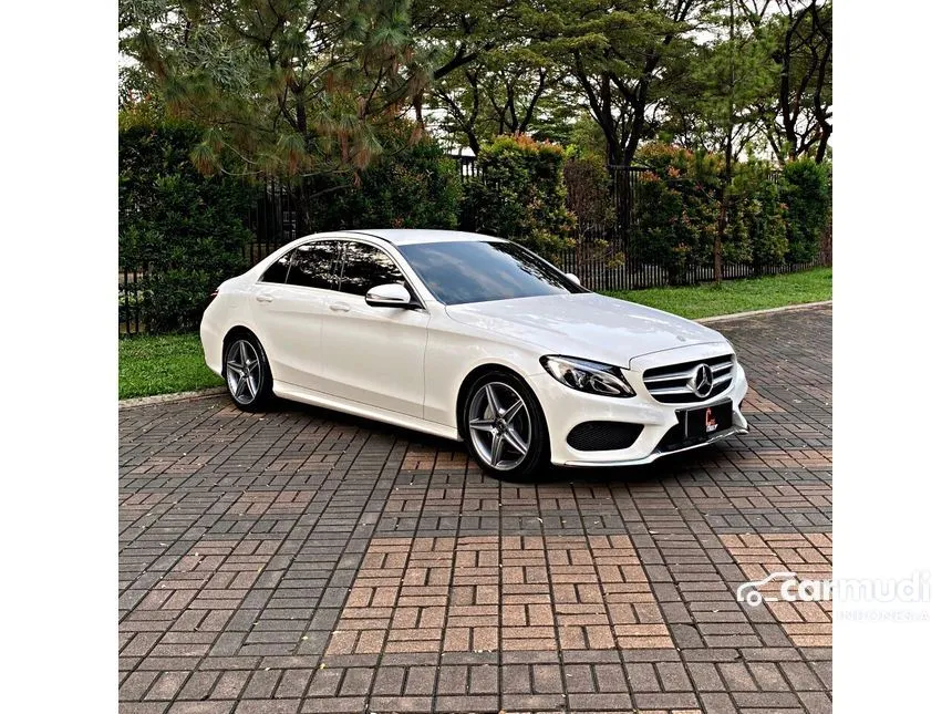 2018 Mercedes-Benz C200 AMG Sedan