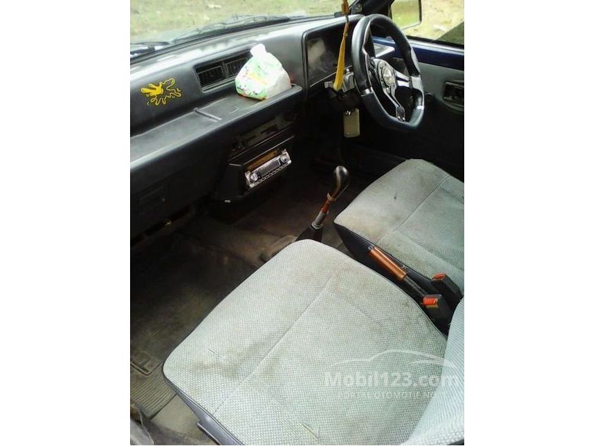 1986 Daihatsu Charade MPV Minivans