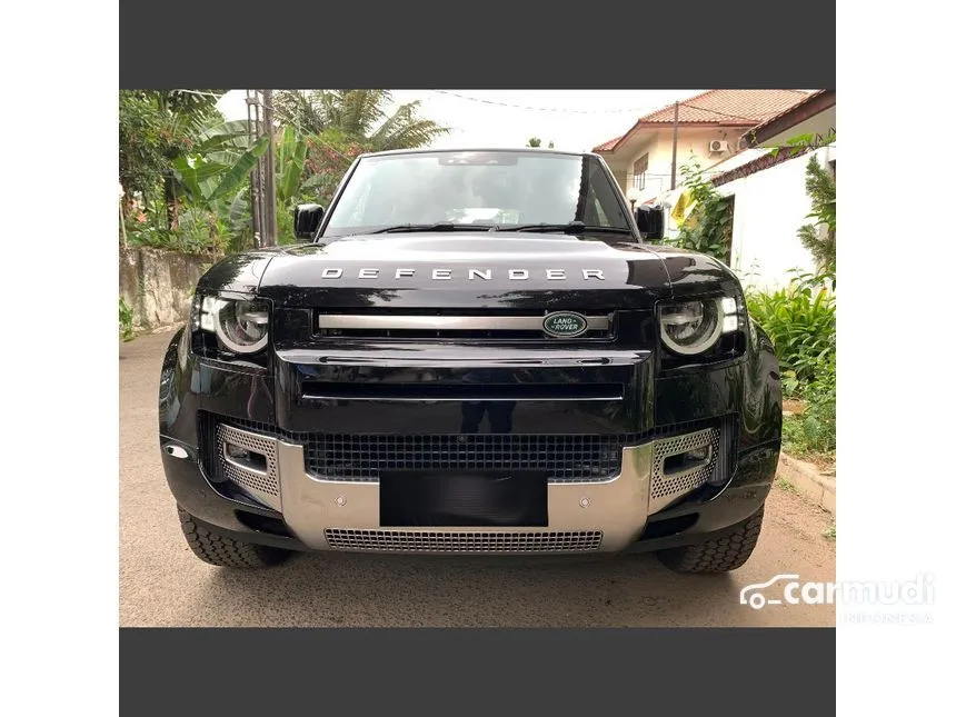 Jual Mobil Land Rover Defender 2024 110 P300 S 2.0 di DKI Jakarta Automatic SUV Hitam Rp 2.975.000.000