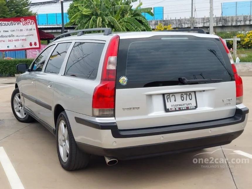 2003 Volvo V70 T Wagon