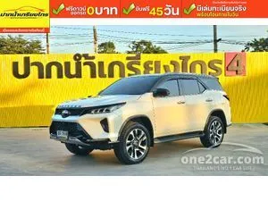 2025 Toyota FORTUNER 2.4 Legender SUV