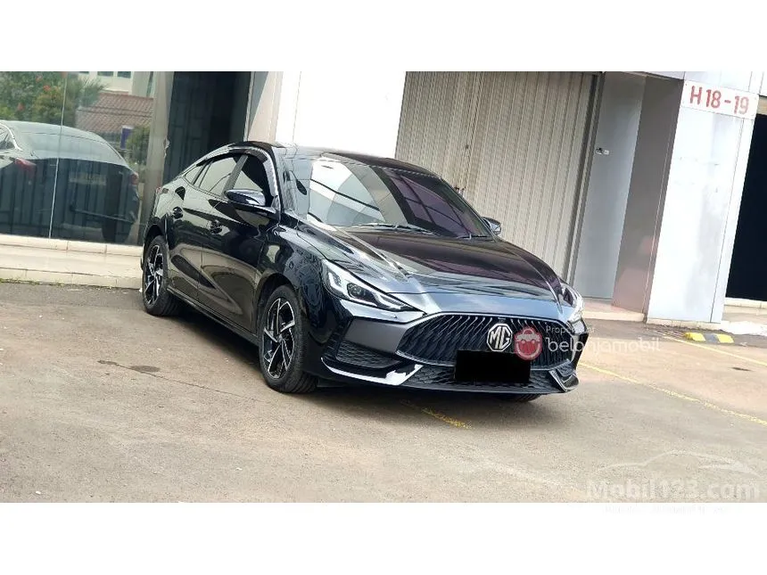 2024 MG 5 GT Magnify Sedan