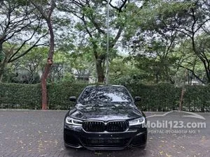 2021 BMW 520i 2.0 M Sport Sedan