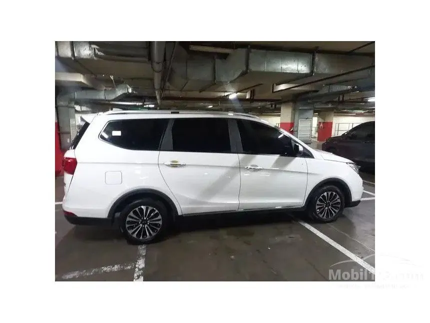 2022 Wuling Cortez CT C Lux+ MPV