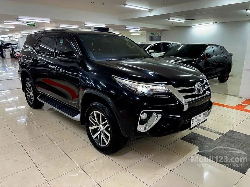 2019 Toyota Fortuner VRZ 4X2 SUV