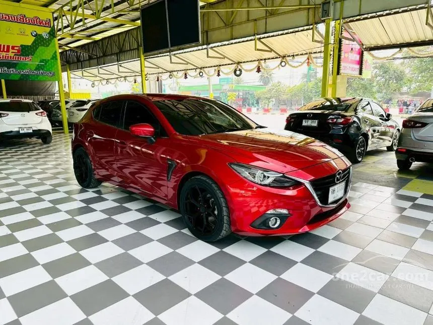 2014 Mazda 3 S Sports Hatchback