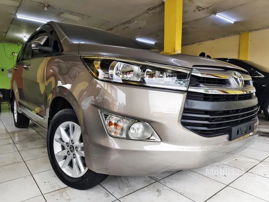 Jual Mobil Toyota Kijang Innova 2019 G 2.4 di Banten Automatic MPV Coklat Rp 298.500.000