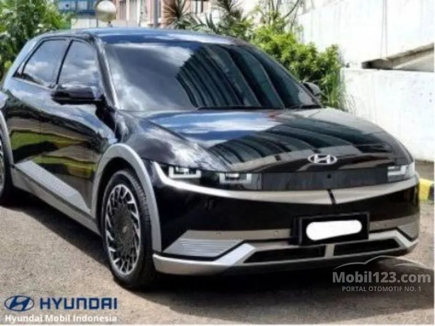 Jual Mobil Hyundai IONIQ 5 2023 Long Range Signature di Jawa Barat Automatic Wagon Hitam Rp 732.000.000