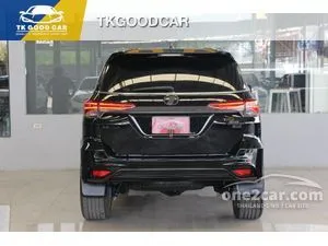 2017 Toyota FORTUNER 2.8 TRD Sportivo SUV