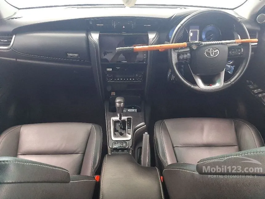 2023 Toyota Fortuner GR Sport 4X2 SUV