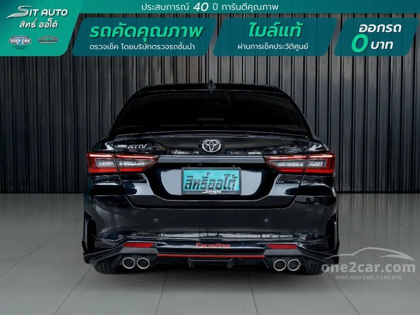 2023 Toyota Yaris Ativ Premium Luxury Sedan