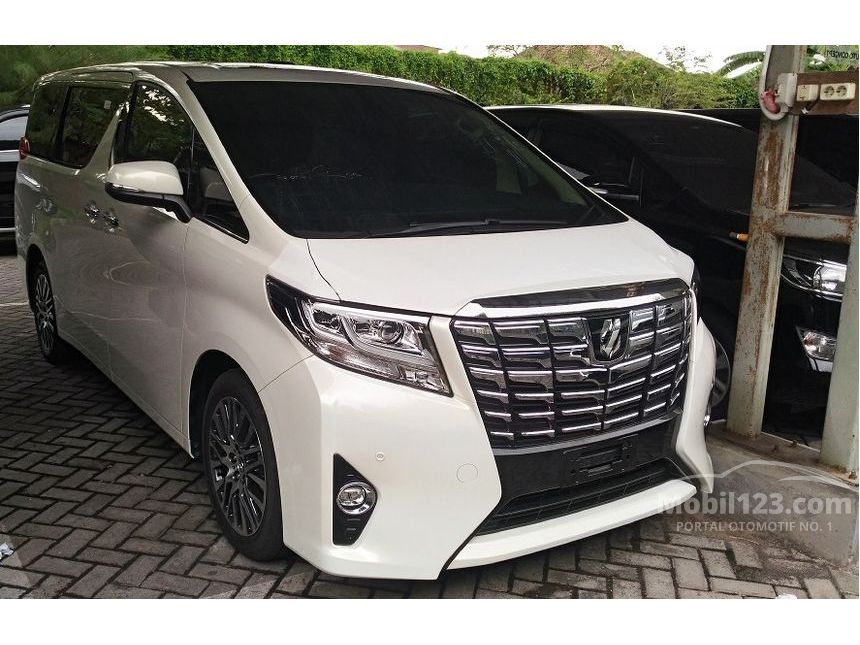 Jual Mobil Toyota Alphard 2019  G 2 5 di Jawa Timur 