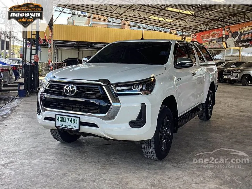 2022 Toyota HILUX REVO Prerunner Entry Smart Cab Pickup