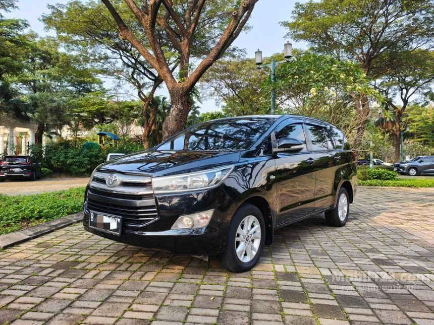 Jual Mobil Toyota Kijang Innova 2016 V 2.0 di Banten Automatic MPV Hitam Rp 235.000.000