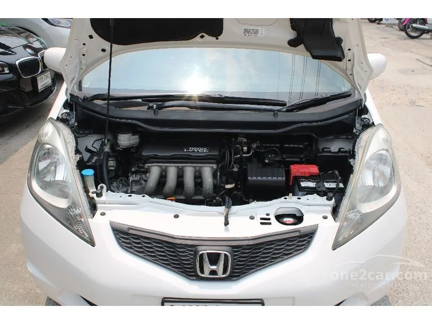 2010 Honda Jazz V i-VTEC Hatchback