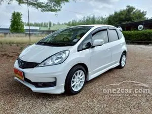 2013 Honda JAZZ 1.5 SV Hatchback